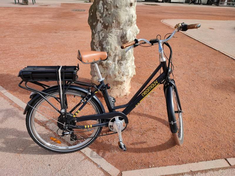 Vélo électrique Néomouv Artemis d'occasion comme neuf au meilleur prix à Lyon